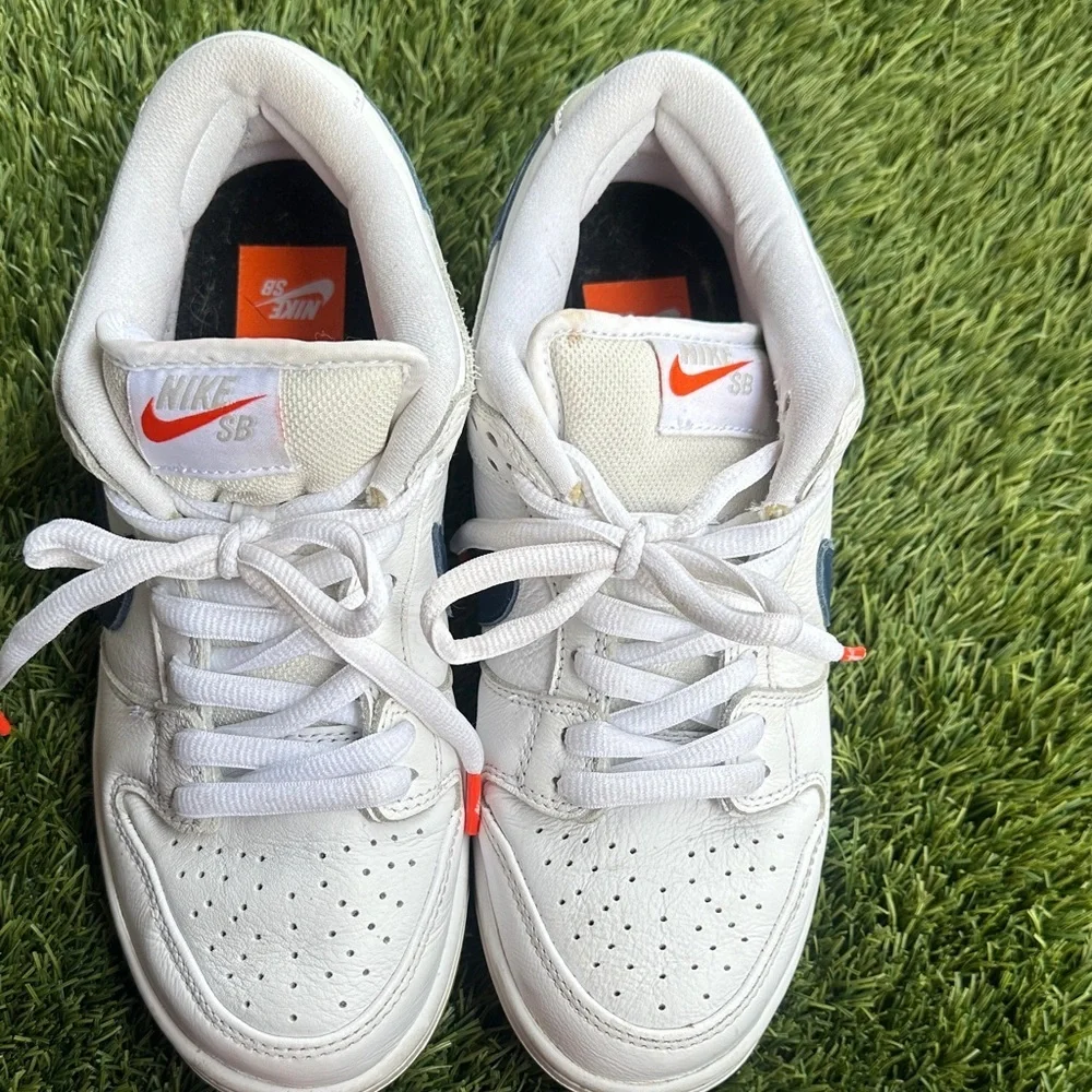 Nike be other